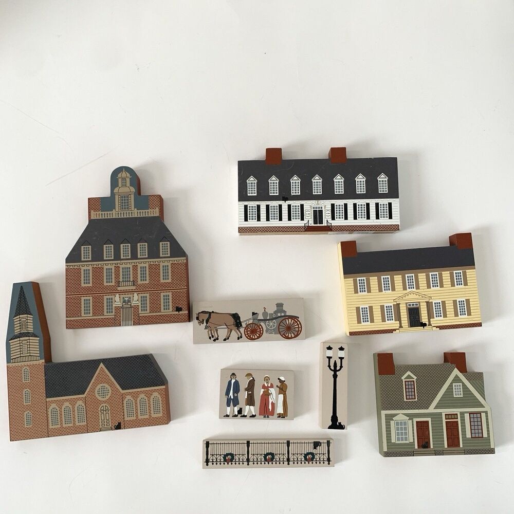 Cat's Meow Village 9 Collectibles Wood Buildings Church Light People Horse